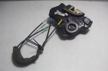 TOYOTA Avensis 2 generation (2002-2009) Замок двери передний правый 32923047
