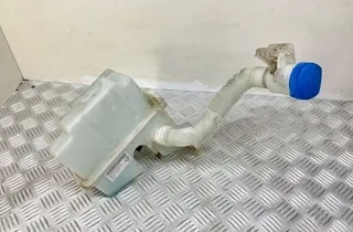 VOLKSWAGEN Passat B8 (2014-2023) Бачок омывателя 1K5955651,3Q0955448A 34725279