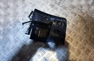 VOLKSWAGEN Passat B7 (2010-2015) Кришка блоку запобіжників 1K0907361B 33411094