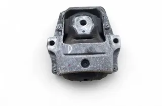 AUDI Q5 8R (2008-2017) Передняя подушка двигателя 8R0199381 33455132
