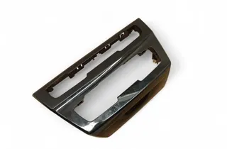 BMW X1 F48/F49 (2015-2023) Отделка музыкального плеера 9305907 33462717