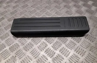 TESLA Model 3 1 generation (2017-2024) Другие внутренние детали 600596800C 33486756