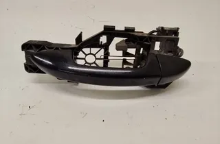 VOLKSWAGEN Passat B6 (2005-2010) Наружная ручка передней левой двери 3C0837885F 33481795