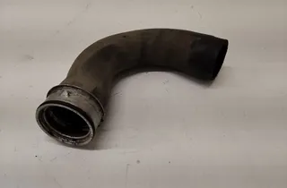 VOLKSWAGEN Passat B6 (2005-2010) шланг радиатора интеркулера S3909 33509095