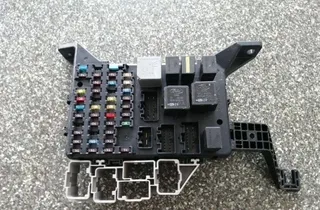 FORD Mondeo 3 generation (2000-2007) Блок запобіжників 1S7T14A073AE 33974142