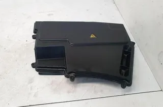 BMW 5 Series E60/E61 (2003-2010) Кришка блоку запобіжників 7520899,752089940,1290752089940 34235815