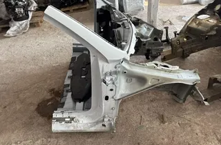 TESLA Model Y 1 generation (2020-2024) Правий передній крило 34927265