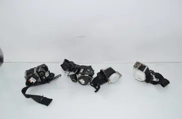 BMW 5 Series F10/F11 (2009-2017) Передній правий ремінь безпеки 7382325,7382318,7285867,7285868,72117382325,72117322629,7322629,72117295859,7295859,72117382318,72117322614,7322614,72117295868,7295868,72117285867,72117285868 35031950