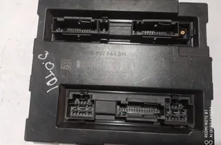 VOLKSWAGEN Touareg 2 generation (2010-2018) Блок керування комфортом 4H0907064BH 34871208