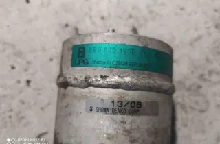 AUDI A4 B7/8E (2004-2008) Кондиционер-осушитель воздуха 8E0820193E 34872027