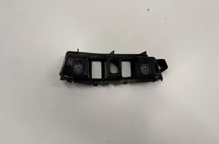 VOLKSWAGEN Touareg 2 generation (2010-2018) Передній правий кронштейн бампера 7P6807184 34975462