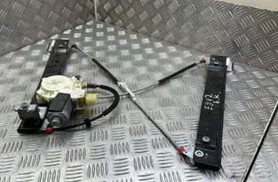 FORD S-Max 1 generation (2006-2015) Стеклоподъемник задней левой двери 0130822286 31829706