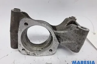 ALFA ROMEO Giulietta 940 (2010-2020) Кронштейн двигателя левой стороны 55222927,0055222927 33193472