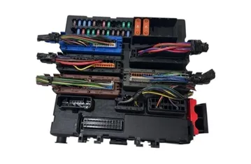 SAAB 93 1 generation (1956-1960) Блок запобіжників 519160303,12769678,03154575 35108909