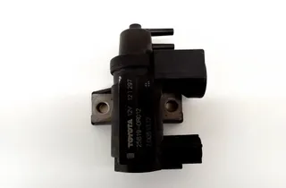 TOYOTA RAV4 4 generation (XA40) (2012-2018) Соленоїдний клапан 25819-0R012 27185516
