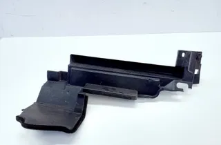 NISSAN Pulsar C13 (2014-2018) Дивертор повітря радіатора 628233ZL0A 33136499