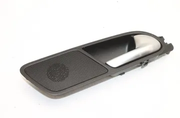 VOLKSWAGEN Tiguan 1 generation (2007-2017) Кронштейн ручки задней правой двери 5N0035411 17230471