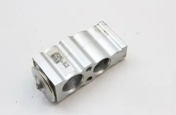 TOYOTA Corolla 12 generation E210 (2019-2024) КЛАПАН РАСШИРЕНИЯ КОНДИЦИОНЕРА ВОЗДУХА MF447500-5440 32235503