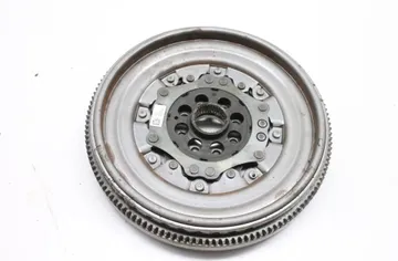 AUDI TT 8S (2014-2024) Маховик с двумя массами 06K105266AC 33370700