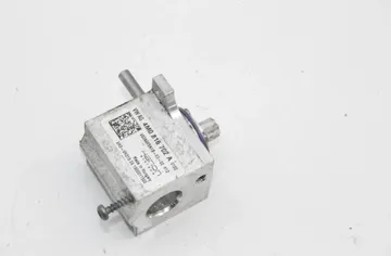 AUDI e-tron 1 generation (2018-2024) КЛАПАН РАСШИРЕНИЯ КОНДИЦИОНЕРА ВОЗДУХА 4M0816702A 33506999