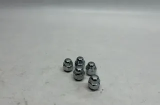 HYUNDAI IONIQ 5 1 generation (2021-2023) Комплект колесных болтов 35103411