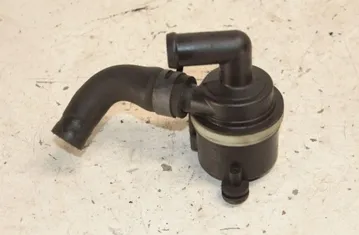 AUDI A4 B8/8K (2011-2016) Моторчик  циркуляции охлаждения 5N0965561A 33271207