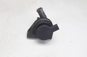 AUDI A4 B8/8K (2011-2016) Моторчик  циркуляции охлаждения 06H965561 33277279