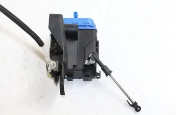 AUDI A4 B6/8E (2000-2005) Замок задней левой двери 8D0839015A 33286130