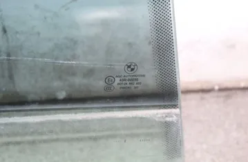 BMW 5 Series Gran Turismo F07 (2010-2017) Скло вікна задніх правих дверей 33287735