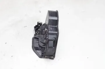 BMW X4 F26 (2014-2018) Замок лівих задніх дверей 7318413 33397390