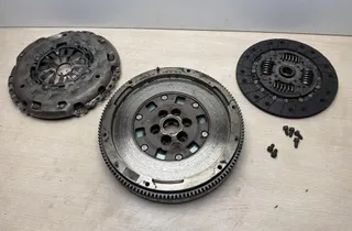 VOLKSWAGEN Passat B8 (2014-2023) Комплект сцепления 05E141015A,05E105266C,05E141031A 35111335