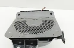 BMW 3 Series F30/F31 (2011-2020) Низкочастотний динамік правого боку 9210148 33474835