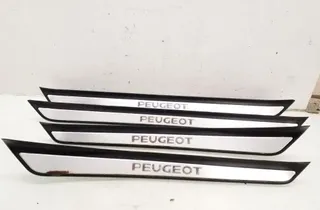 PEUGEOT 607 1 generation (2000-2008) Обшивка переднього правого порога 35093953