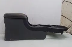 HYUNDAI Santa Fe SM (2000-2013) Центральна консоль 35084321