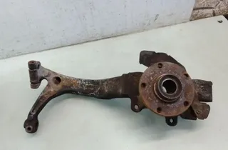 VOLKSWAGEN Passat B5 (1996-2005) Ступица передняя правая 35085056