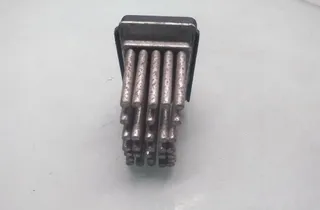 AUDI A6 C5/4B (1997-2004) РЕОСТАТ ВЕНТИЛЯТОРА ПЕЧКИ 4B0820521 35090807