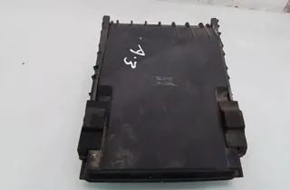 AUDI A3 8P (2003-2013) Кришка блоку запобіжників 1K0937132 35089767