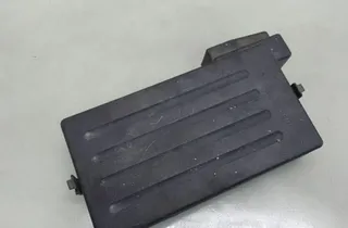 CHEVROLET Epica 1 generation (2006-2012) Кришка блоку запобіжників 35094211