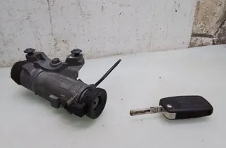 VOLKSWAGEN Passat B5 (1996-2005) Замок запалювання 4B0905851 35094006