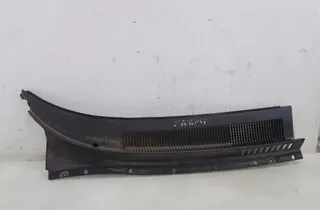 HYUNDAI Santa Fe SM (2000-2013) Обшивка капота склоочисника 8616126000 35082769