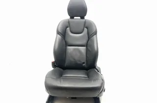 VOLVO XC60 2 generation (2017-2024) Переднє ліве сидіння 2430243,3355472 35035118