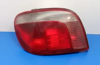 TOYOTA Yaris Verso 1 generation (1999-2006) Фонарь задний левый 33516461