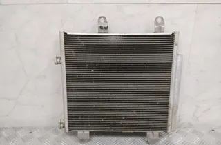 TOYOTA Радиатор кондиционера 88450YV020 34804859