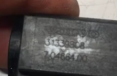 VOLVO V60 1 generation (2010-2020) Соленоїдний клапан 31339808 33154496