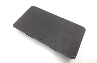 BMW 3 Series G20/G21/G28 (2018-2024) Беспроводная зарядная станция 5A1DB1801 33336188