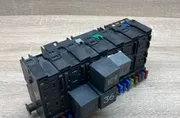 VOLKSWAGEN Transporter T4 (1990-2003) Блок запобіжників 357937039,Fuse 34381993