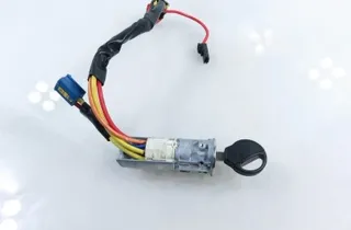 CITROËN Xsara Picasso 1 generation (1999-2010) Замок зажигания 33526953