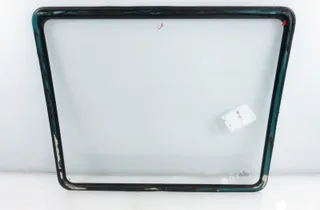 VOLKSWAGEN Transporter T4 (1990-2003) Заднє кузовне скло ліве 33527424