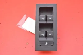 SKODA Octavia 3 generation (2013-2020) Кнопка вікна передньої лівої двері 5E0959857 33481684