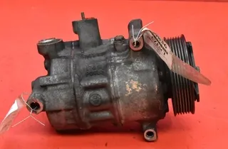 VOLKSWAGEN Passat B7 (2010-2015) Помпа кондиціонера 5N0820803C 35108565